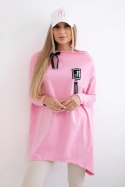 Bluza oversize z asymetrycznymi bokami jasno różowa
