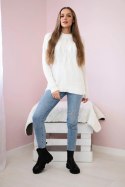 Sweter wkładany przez głowę z modnym splotem ecru