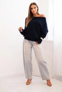 Sweter damski wiskozowy asymetryczny typu nietoperz granatowy