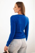 Sweter damski alpaka z okrągłym dekoltem chabrowy