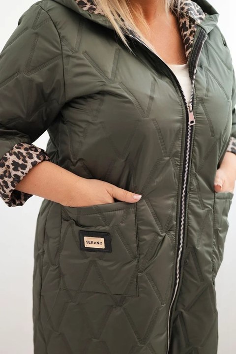 Kurtka damska zimowa pikowana Plus Size z podszewką w panterkę i kapturem khaki