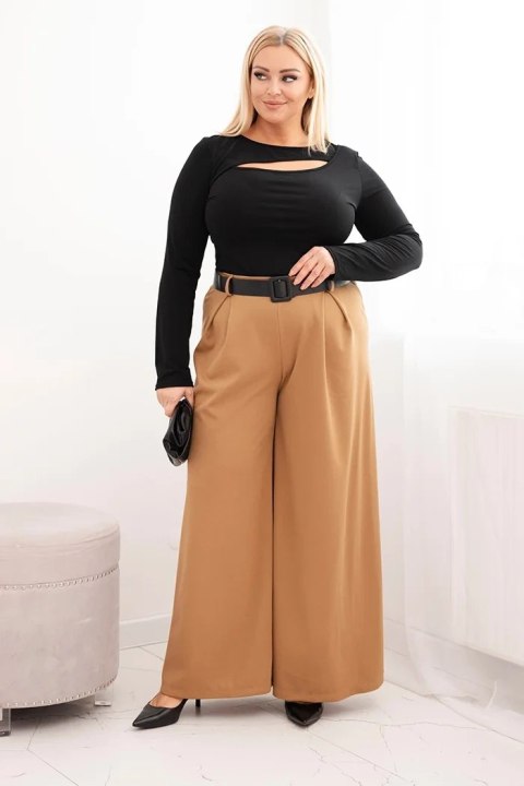 Spodnie damskie Plus Size z szeroką nogawką i paskiem camelowe