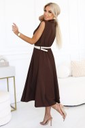 596-4 Elegancka szmizjerka midi ze złotymi guzikami i paskiem - CZEKOLADOWA