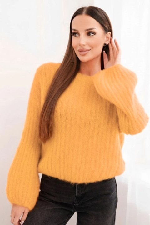 Sweter damski z moheru z bufiastymi rękawami morelowa