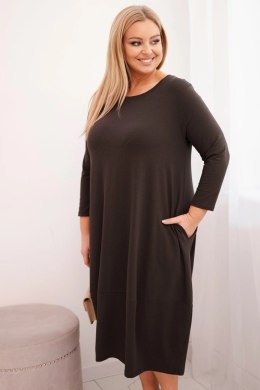 Sukienka damska bawełniana Plus Size z podwijanym rękawem i kieszeniami brązowa