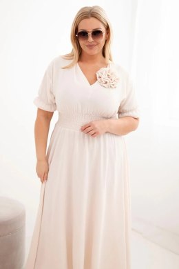Sukienka damska wiskozowa Plus Size z dekoltem V i marszczoną talią jasno beżowa