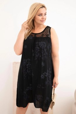 Sukienka damska Plus Size wiskozowa w kwiaty z koronkową górą czarna