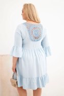 Sukienka damska Plus Size wiskozowa z ażurowym zdobieniem niebieska